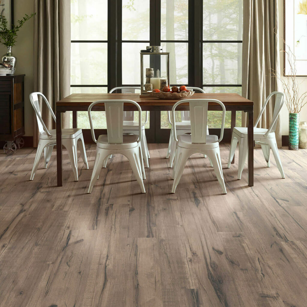 laminate floors in dining area | Luna Flooring Gallery in Chicagoland, Oakbrook Terrace, Deerfield, Kildeer, and Naperville, IL